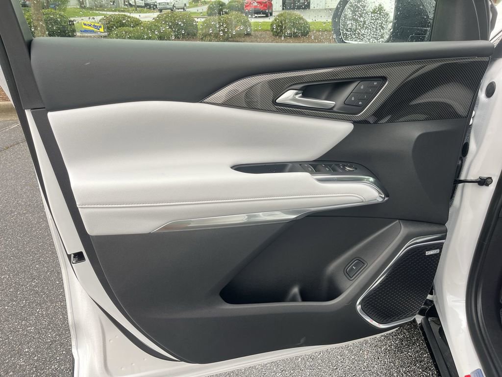 New 2025 Chevrolet Traverse High Country image 24