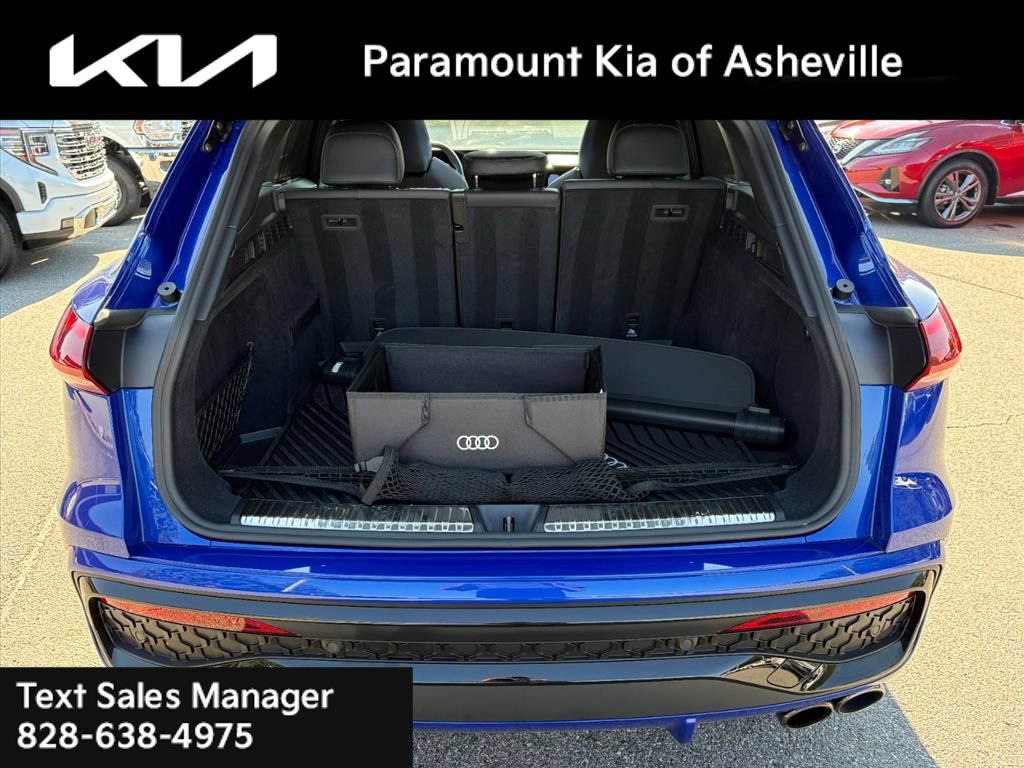Used 2025 Audi SQ5 Premium Plus AWD/4WD image 29
