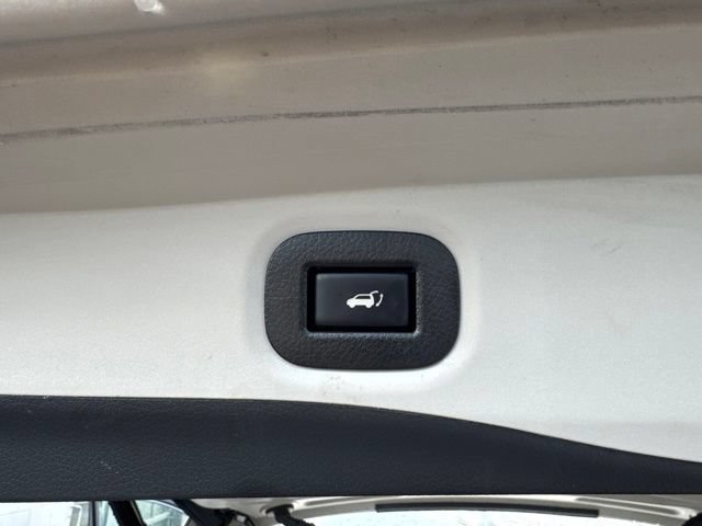 Used 2020 Nissan Rogue SV AWD/4WD image 21