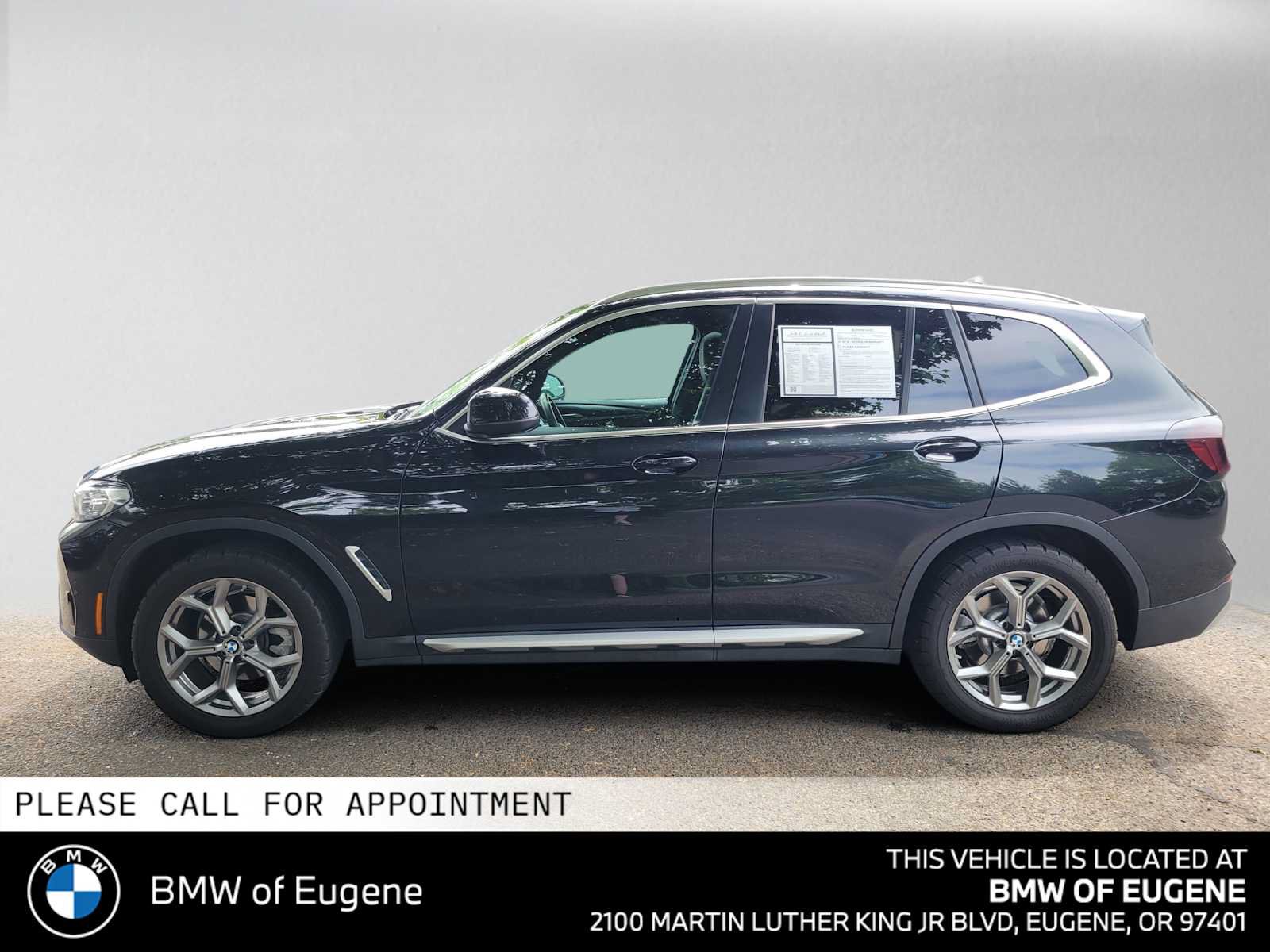Used 2024 BMW X3 xDrive30i w/ Convenience Package AWD/4WD image 6