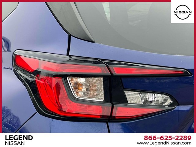 Used 2024 Subaru Crosstrek 2.0i Premium image 11