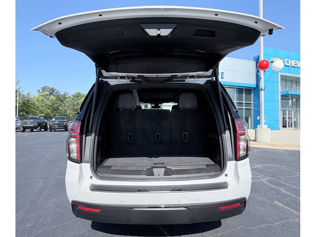 Used 2022 Chevrolet Tahoe Z71 w/ Z71 Off-Road Package AWD/4WD image 9