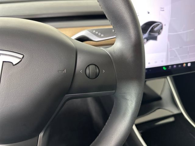 Used 2019 Tesla Model 3 Long Range image 17