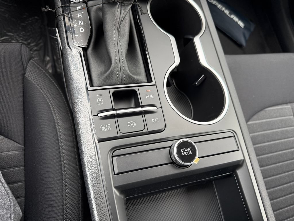 New 2026 Kia K5 LXS FWD image 19