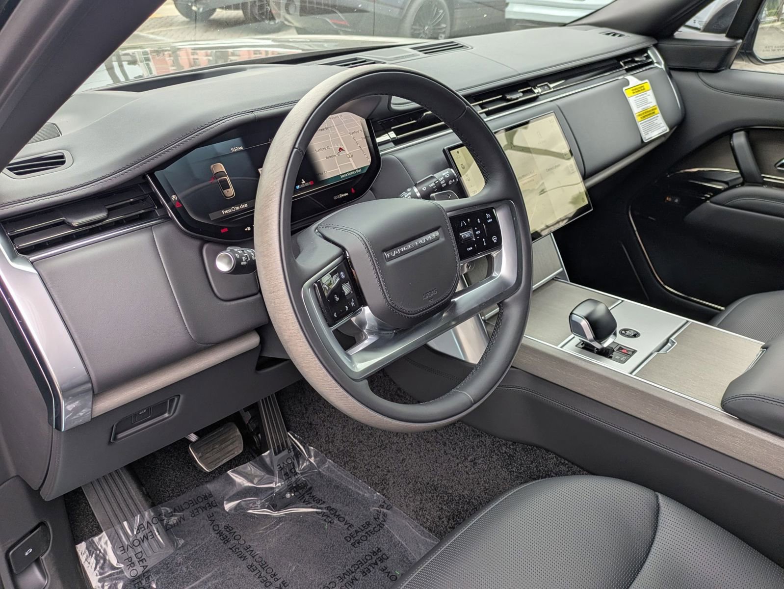 New 2026 Land Rover Range Rover SV AWD/4WD image 13