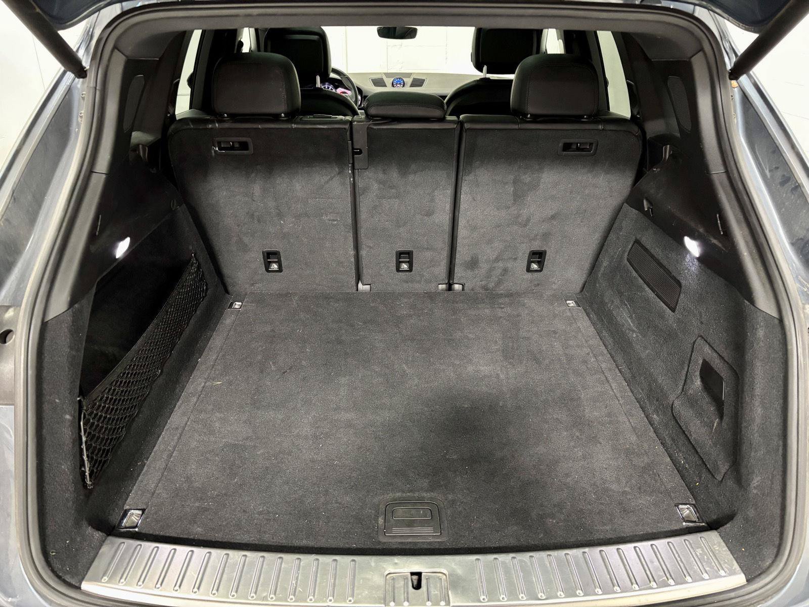 Used 2019 Porsche Cayenne AWD/4WD image 41