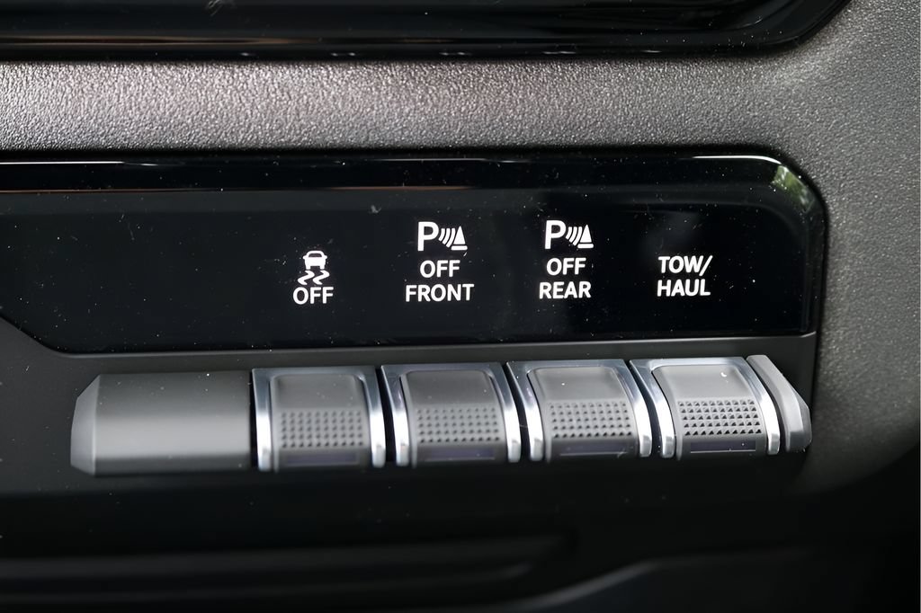 New 2026 RAM 1500 Express RWD image 23