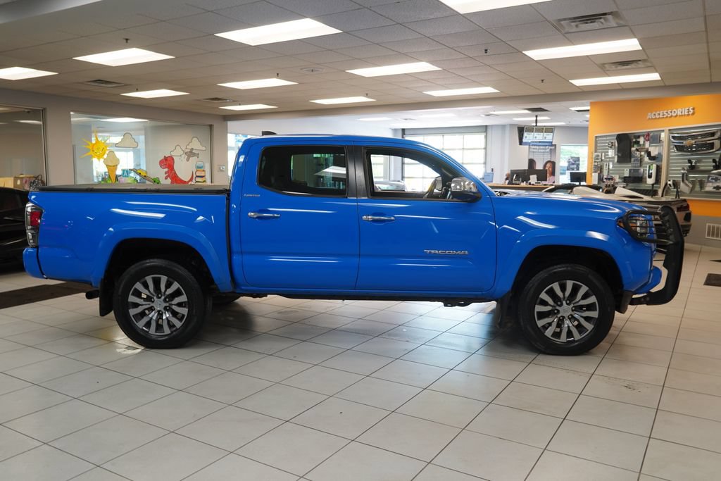 Used 2021 Toyota Tacoma Limited AWD/4WD image 13