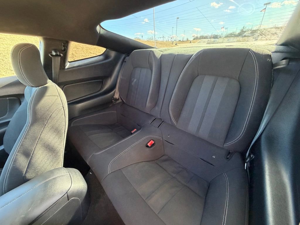 Used 2019 Ford Mustang GT image 15