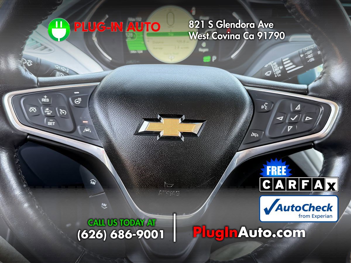 Used 2019 Chevrolet Bolt Premier w/ Infotainment Package FWD image 18