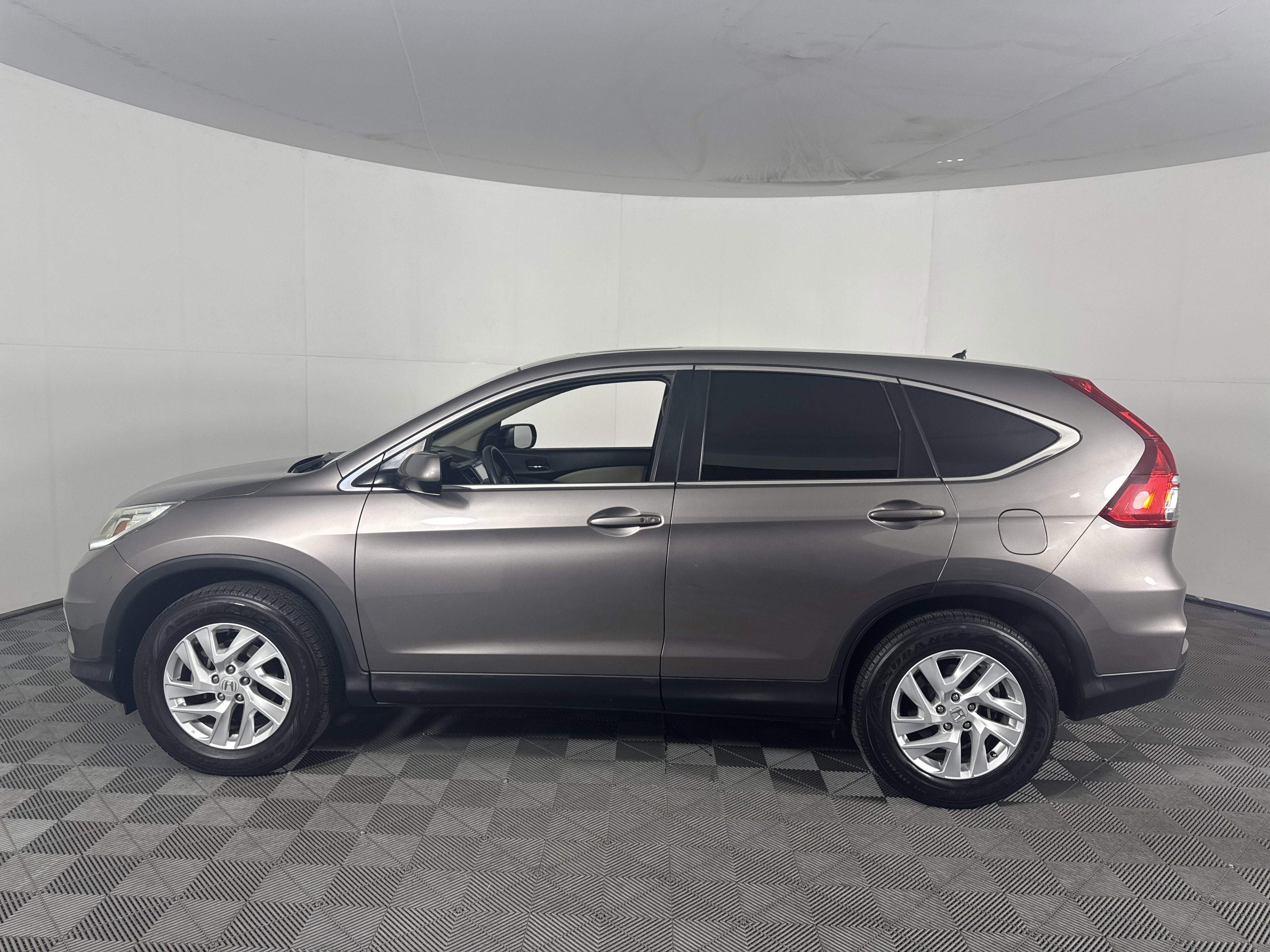 Used 2016 Honda CR-V EX image 7