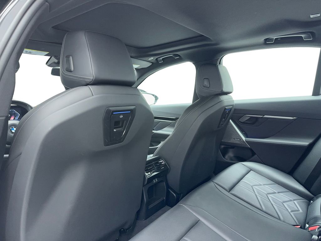 Used 2024 BMW 530i image 44