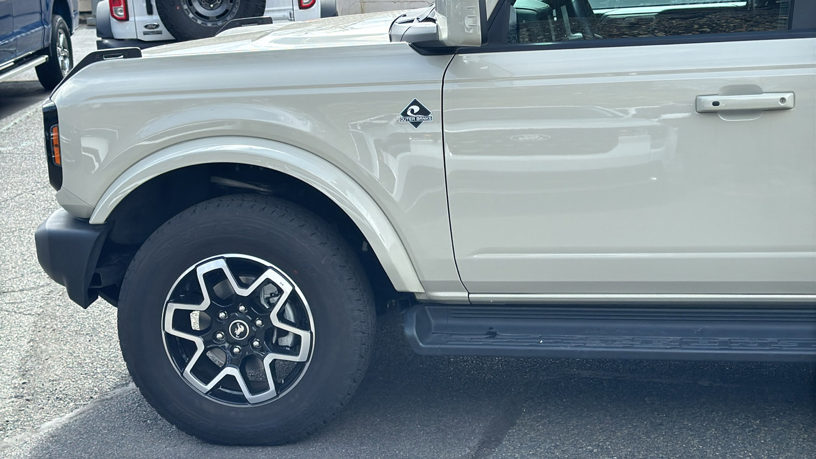 Certified 2025 Ford Bronco Outer Banks image 10