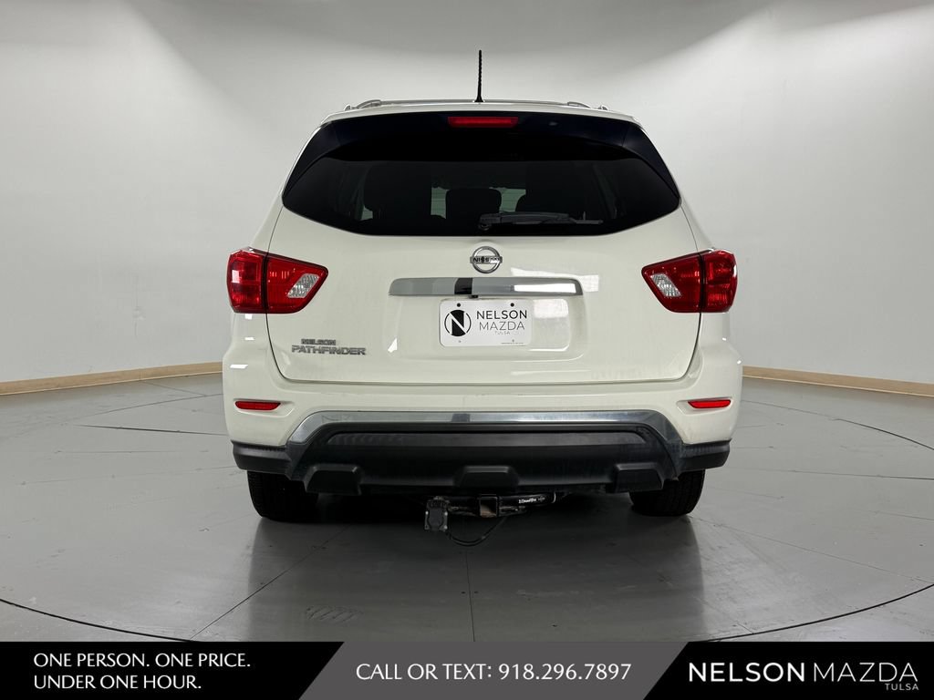 Used 2018 Nissan Pathfinder S FWD image 7