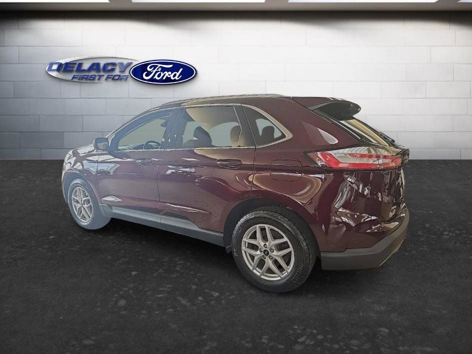 Used 2023 Ford Edge SEL AWD/4WD image 4