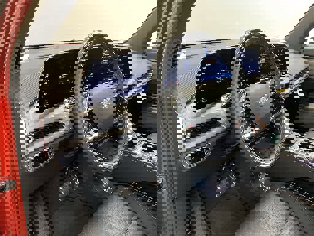 Certified 2026 Cadillac Vistiq Sport w/ LPO, Floor Liner Package image 2