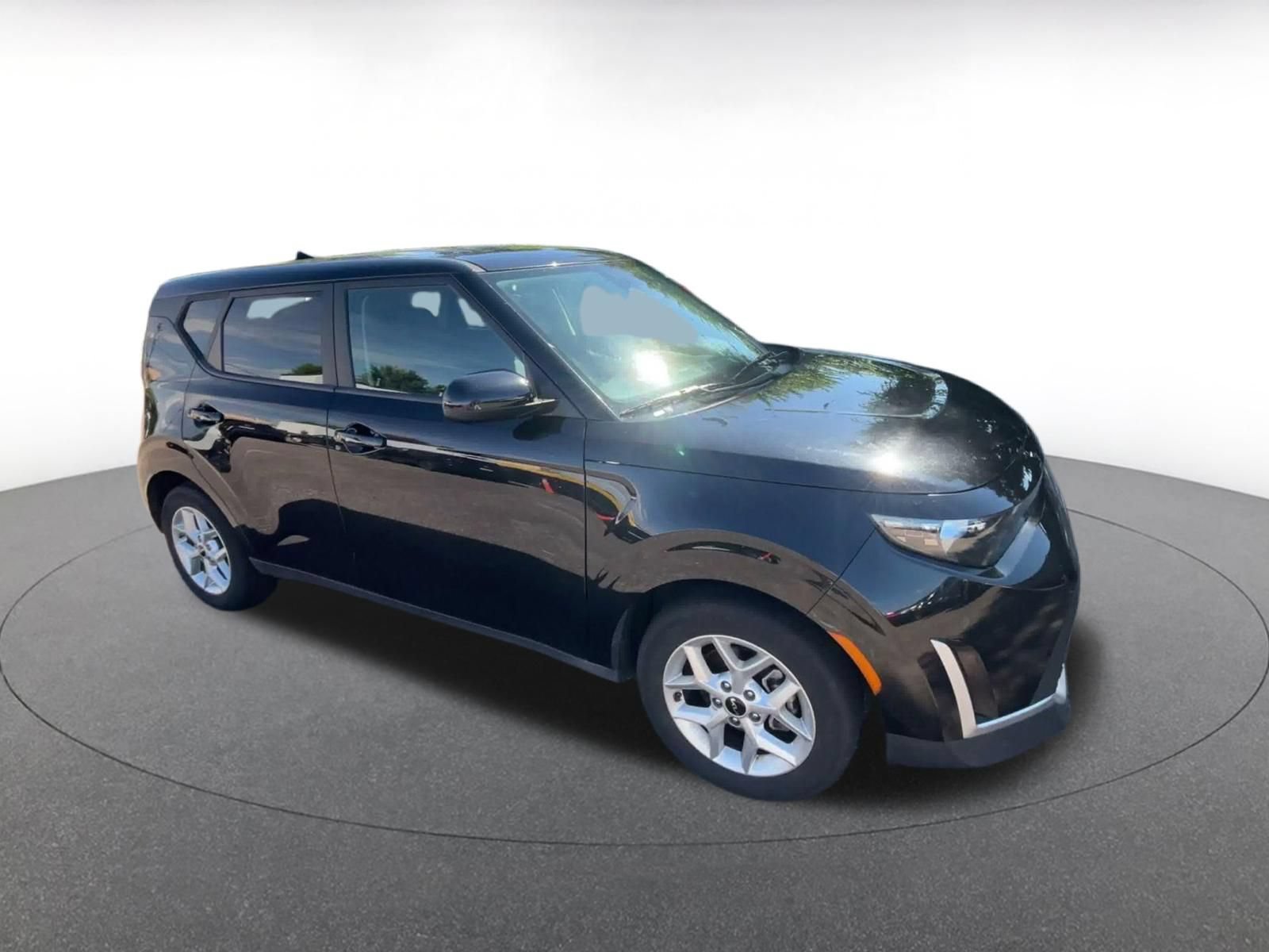 Used 2025 Kia Soul LX w/ LX Technology Package FWD video 2