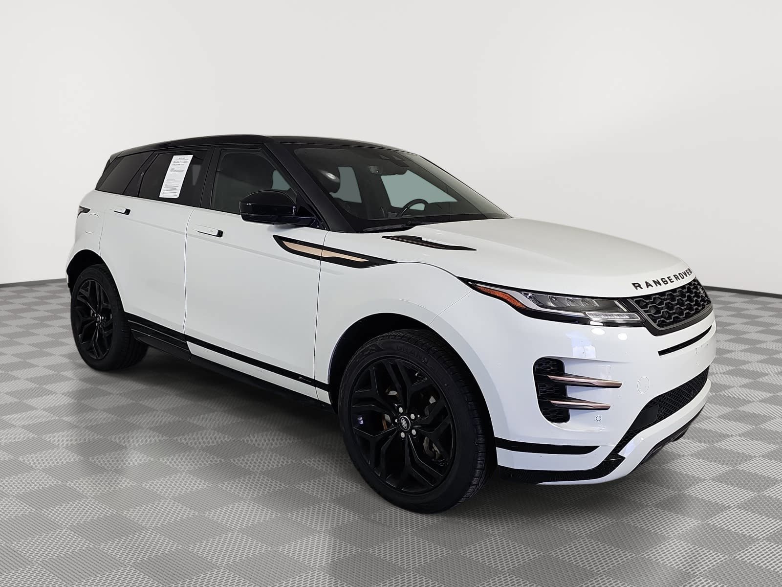 Used 2020 Land Rover Range Rover Evoque R-Dynamic S AWD/4WD image 2