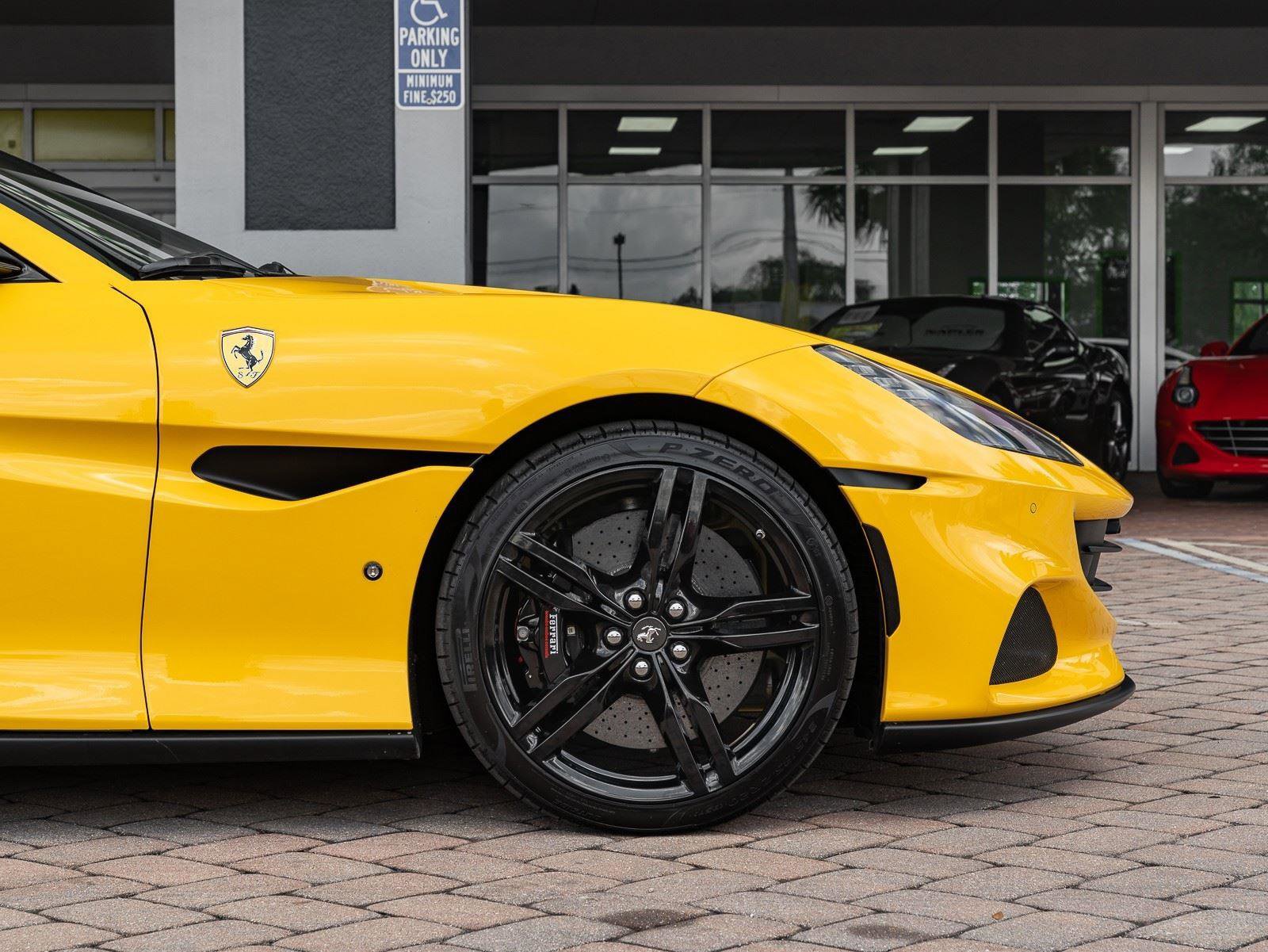 Used 2022 Ferrari Portofino M image 27