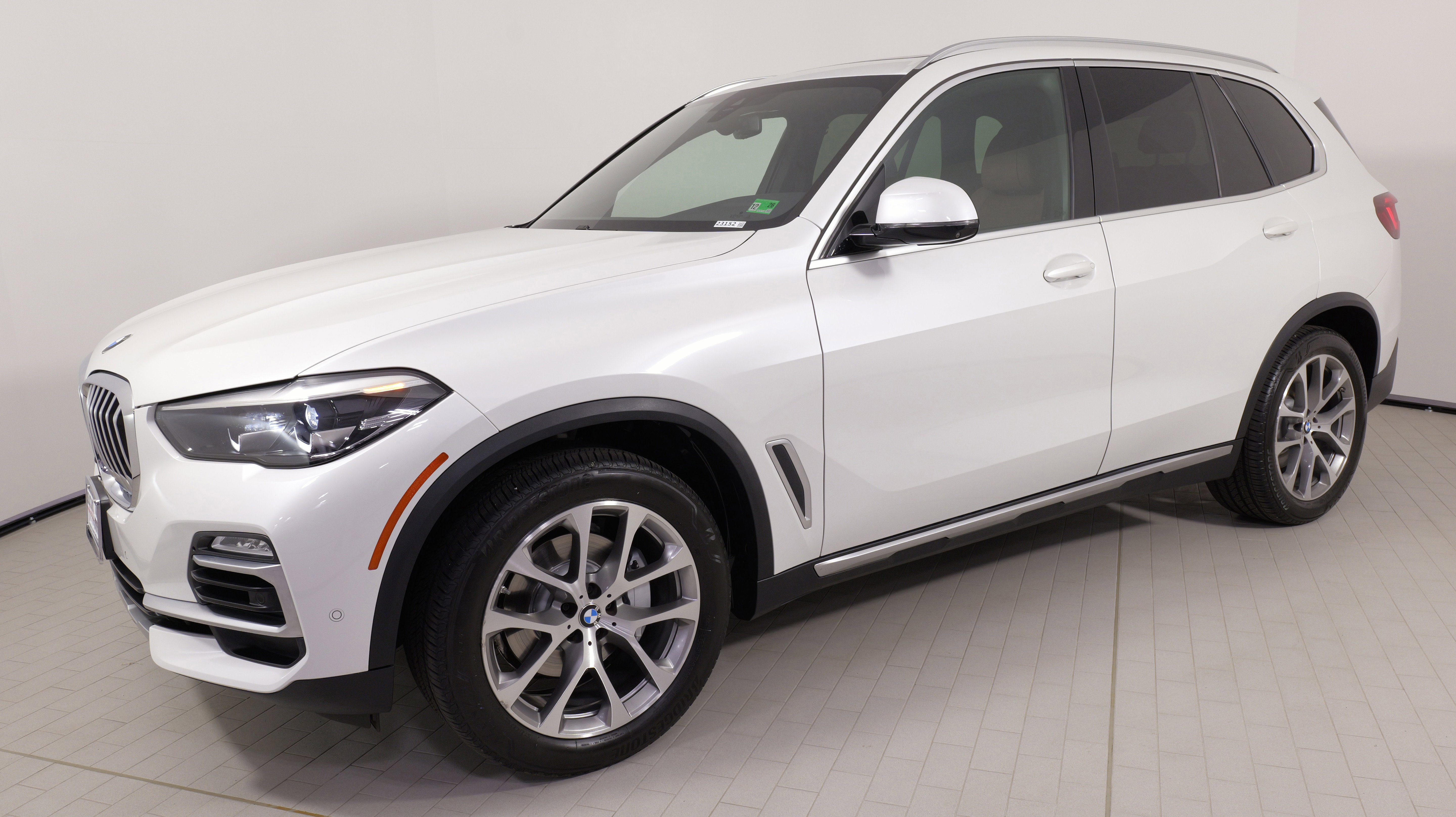 Used 2021 BMW X5 xDrive40i w/ Convenience Package image 4