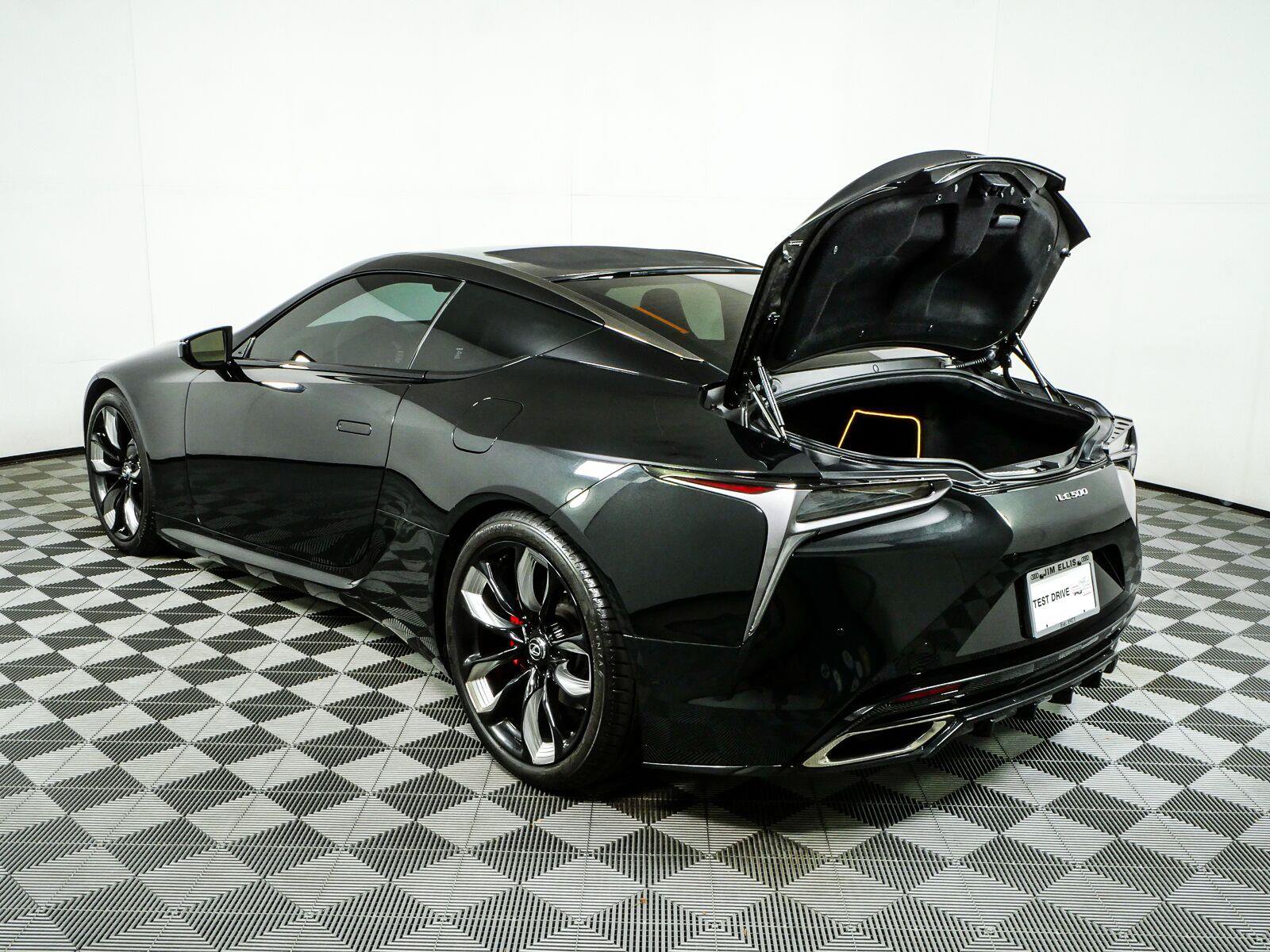 Used 2024 Lexus LC 500 Coupe w/ Sport Package RWD image 30