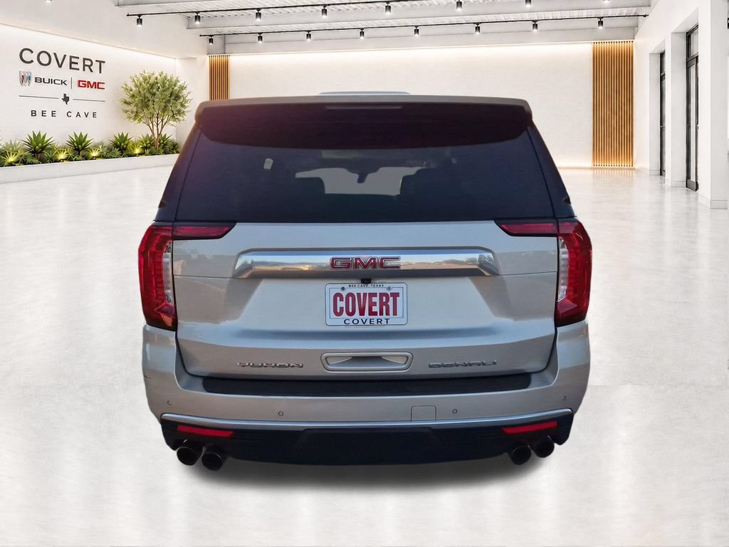 Used 2022 GMC Yukon XL Denali AWD/4WD image 12