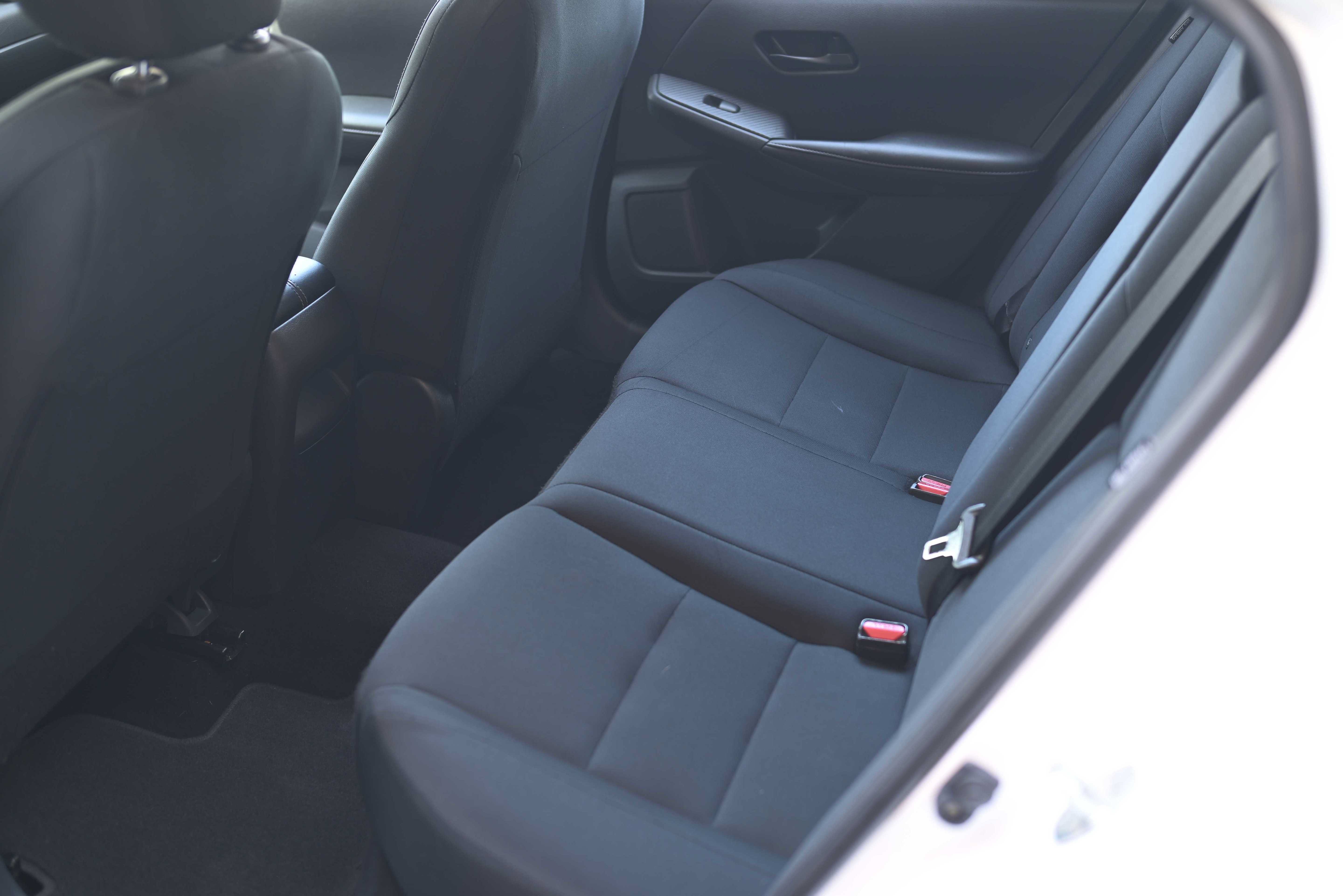 Used 2024 Nissan Sentra S FWD image 15
