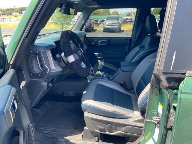 Used 2024 Ford Bronco Outer Banks AWD/4WD image 9