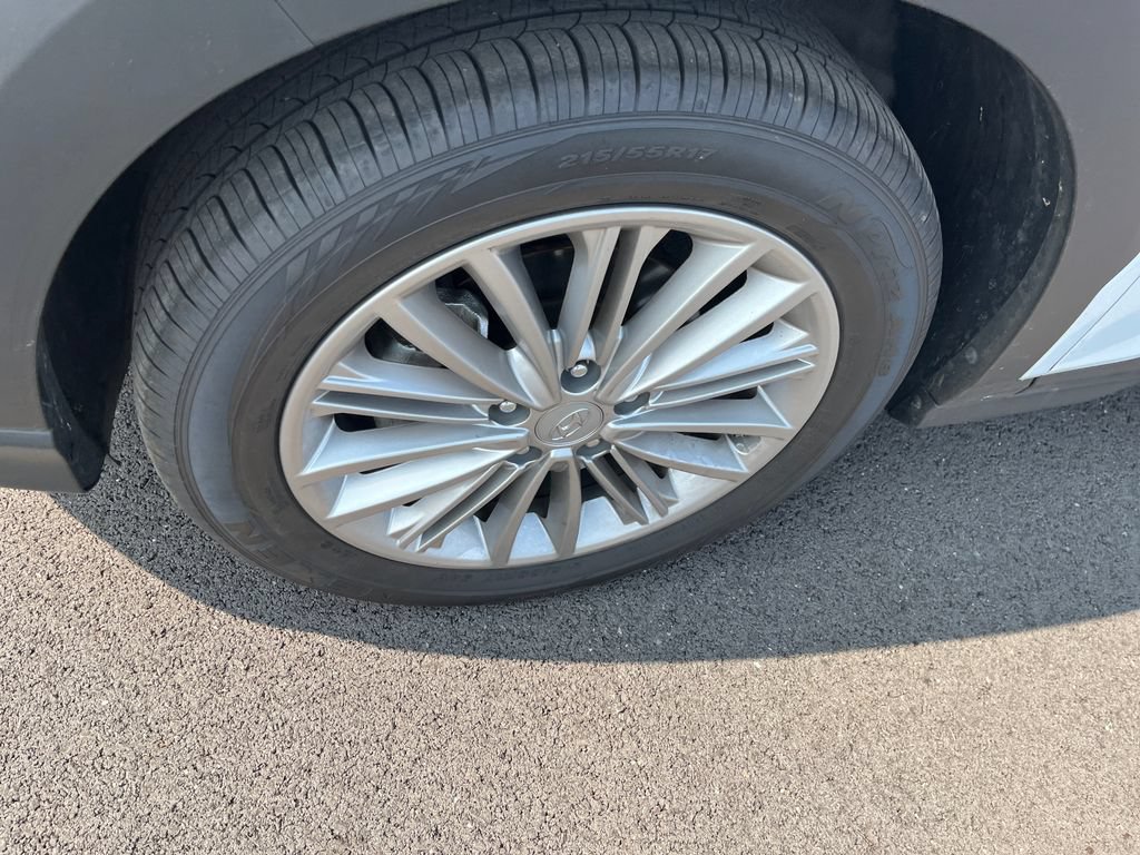 Used 2021 Hyundai Kona SEL Plus FWD image 9