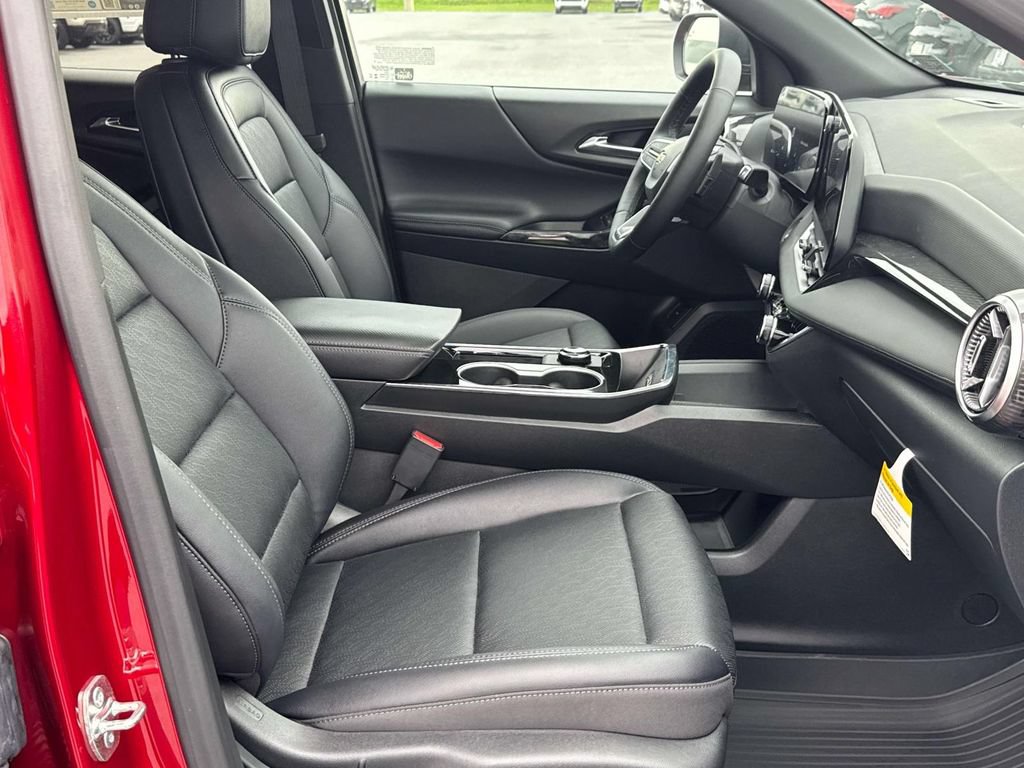 New 2027 Chevrolet Equinox LT w/ Convenience Package II AWD/4WD image 19