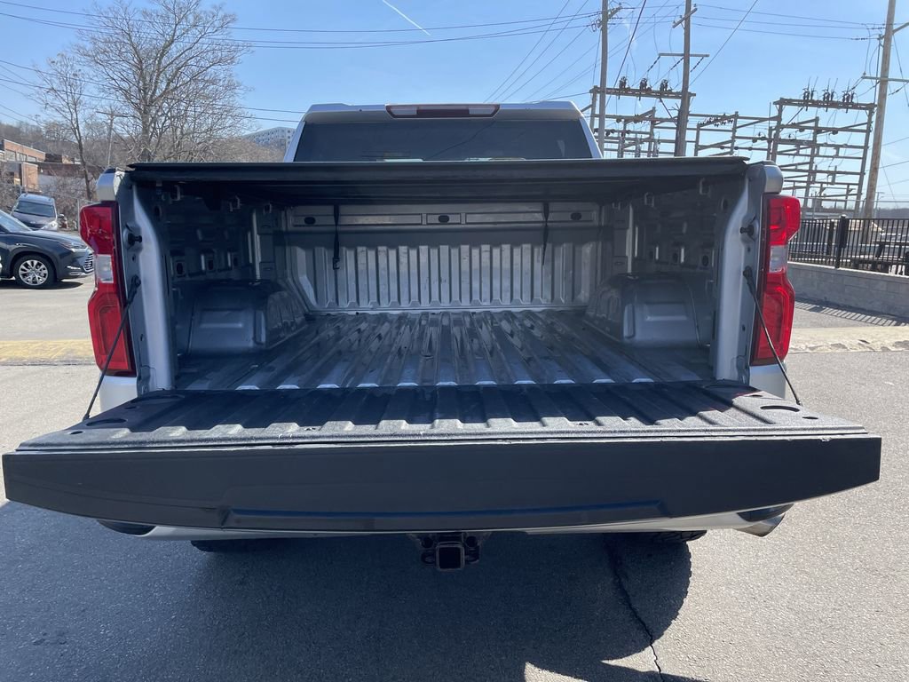 Used 2019 Chevrolet Silverado 1500 Custom w/ Custom Value Package image 13