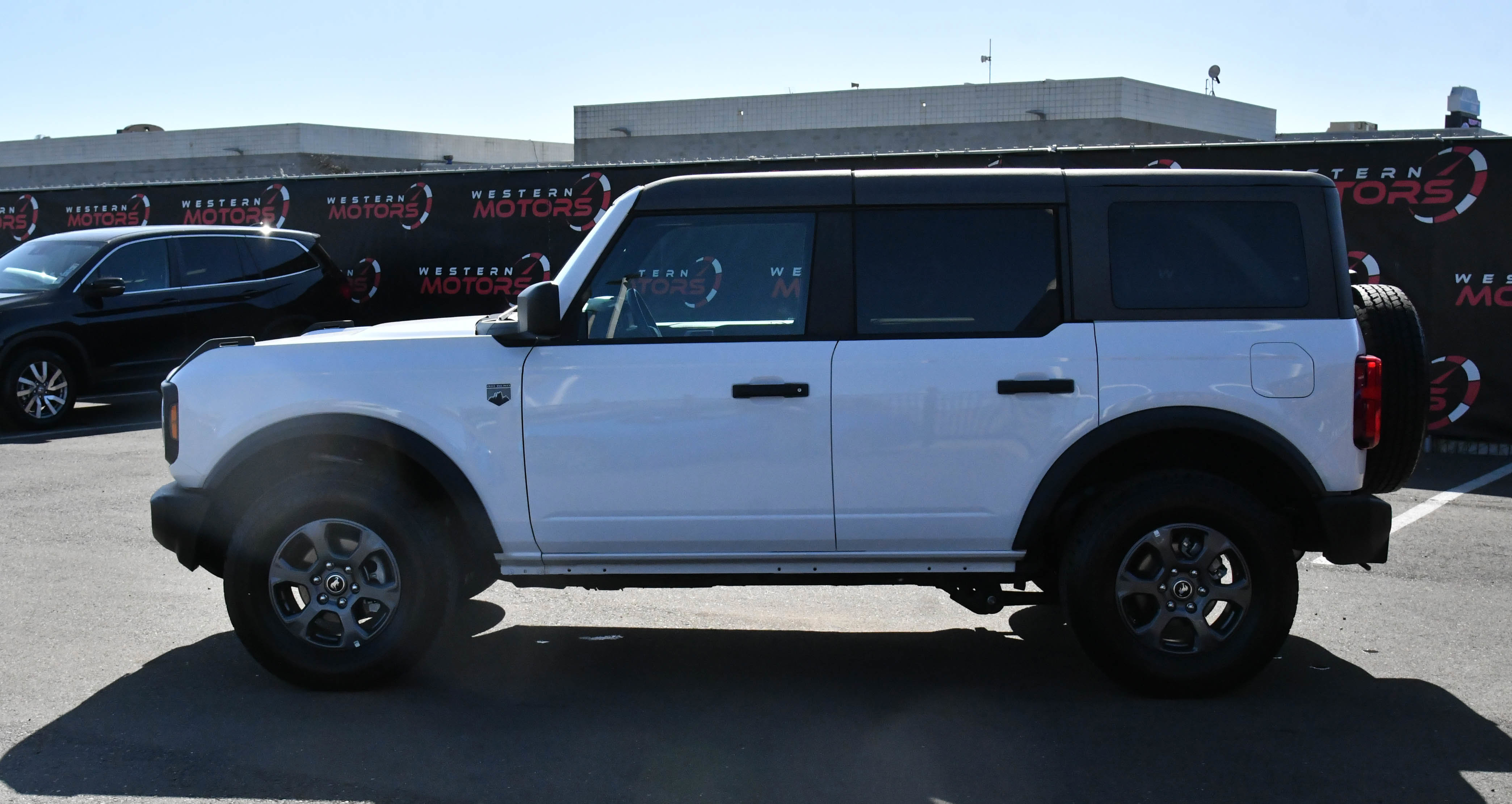 Used 2025 Ford Bronco Big Bend image 4
