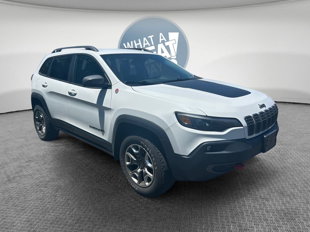 Used 2019 Jeep Cherokee Trailhawk w/ Cold Weather Group AWD/4WD image 1