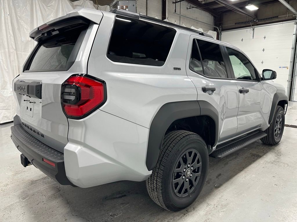 Used 2025 Toyota 4Runner SR5 image 7
