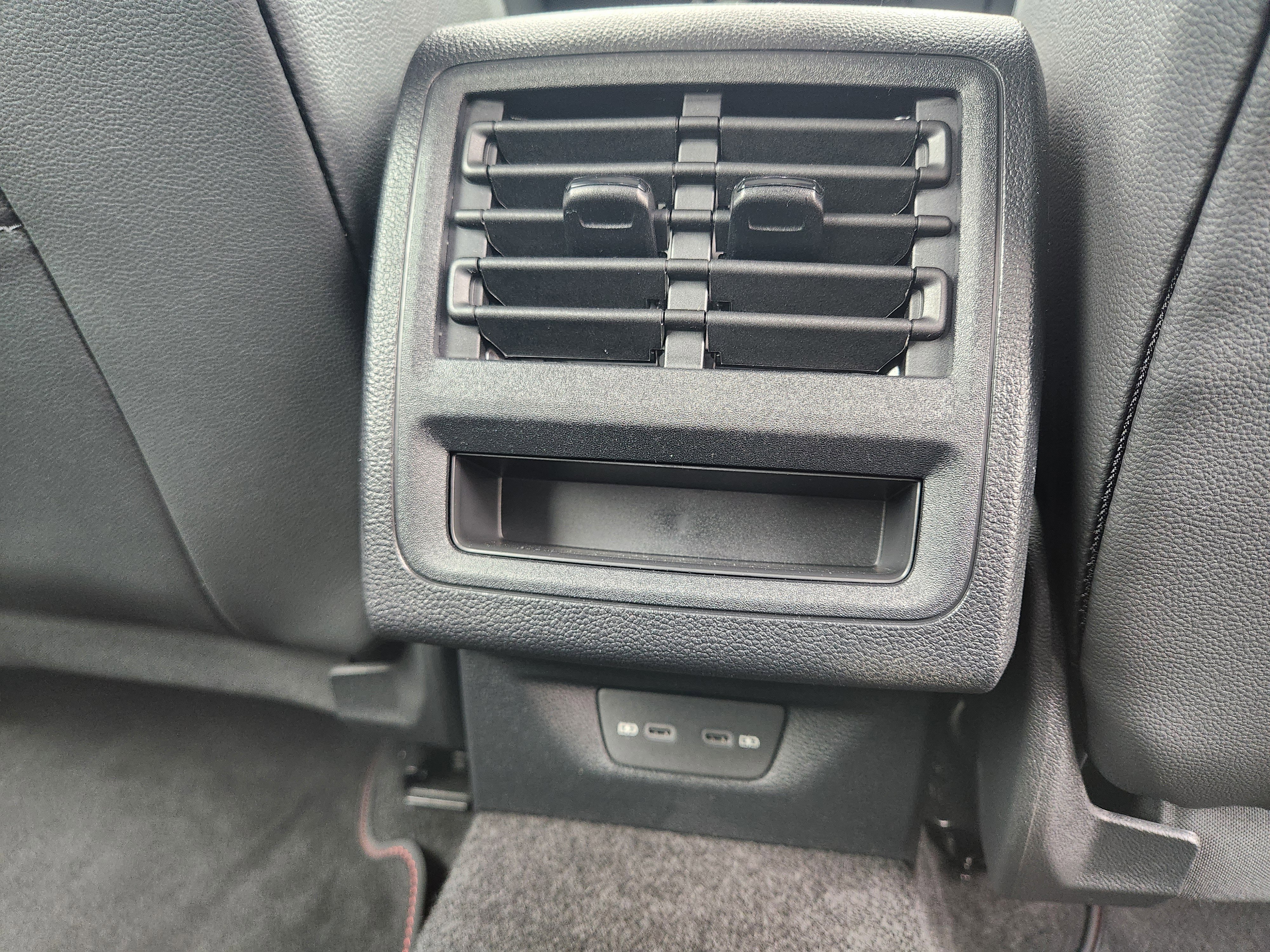 New 2025 Volkswagen Golf SE image 26