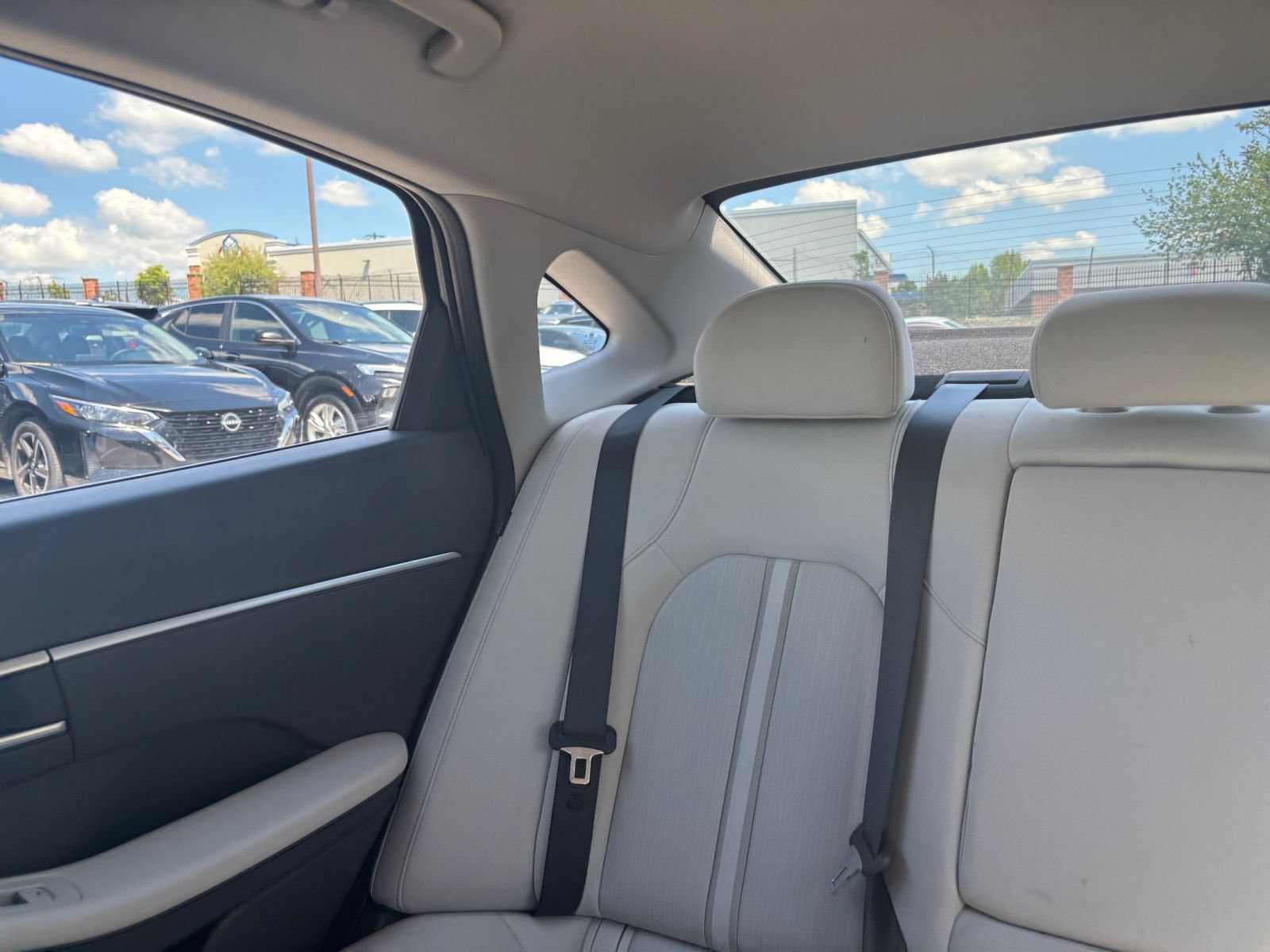 Used 2025 Hyundai Sonata SEL FWD image 34