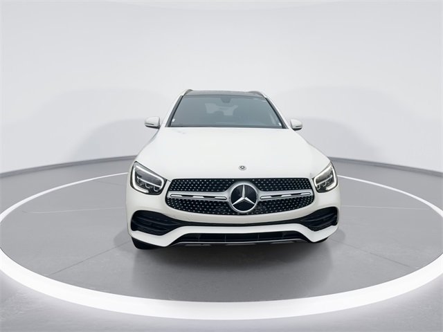 Used 2021 Mercedes-Benz GLC 300 4MATIC image 3