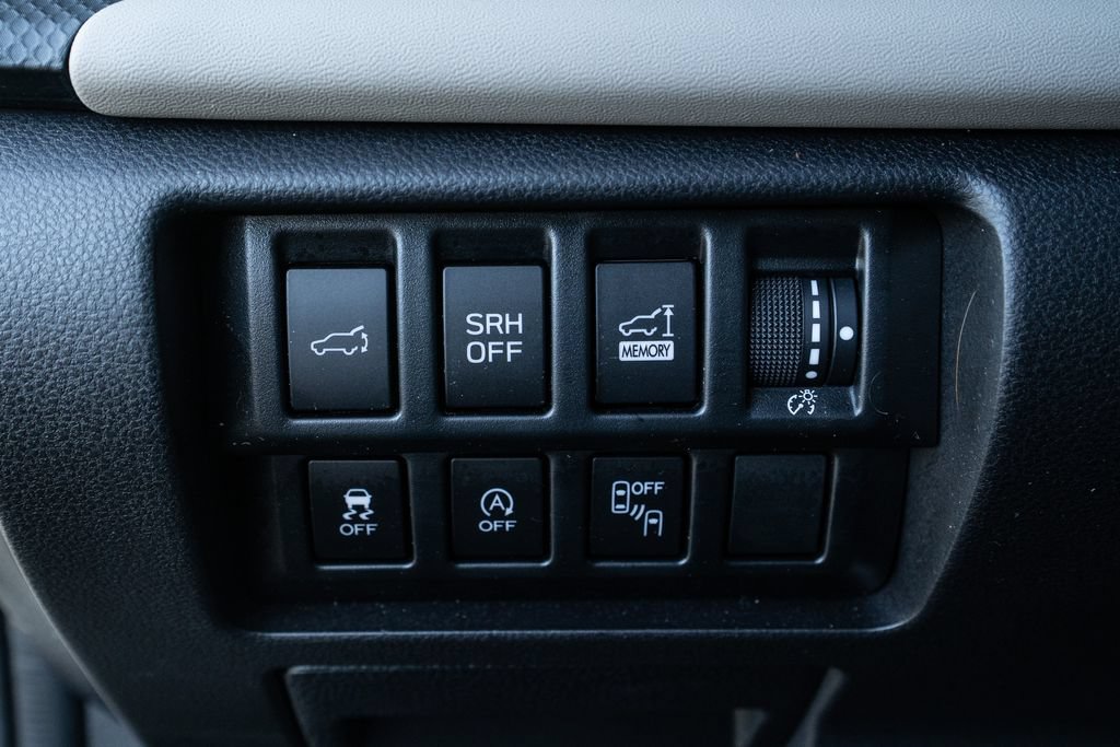 Used 2024 Subaru Forester Limited AWD/4WD image 23