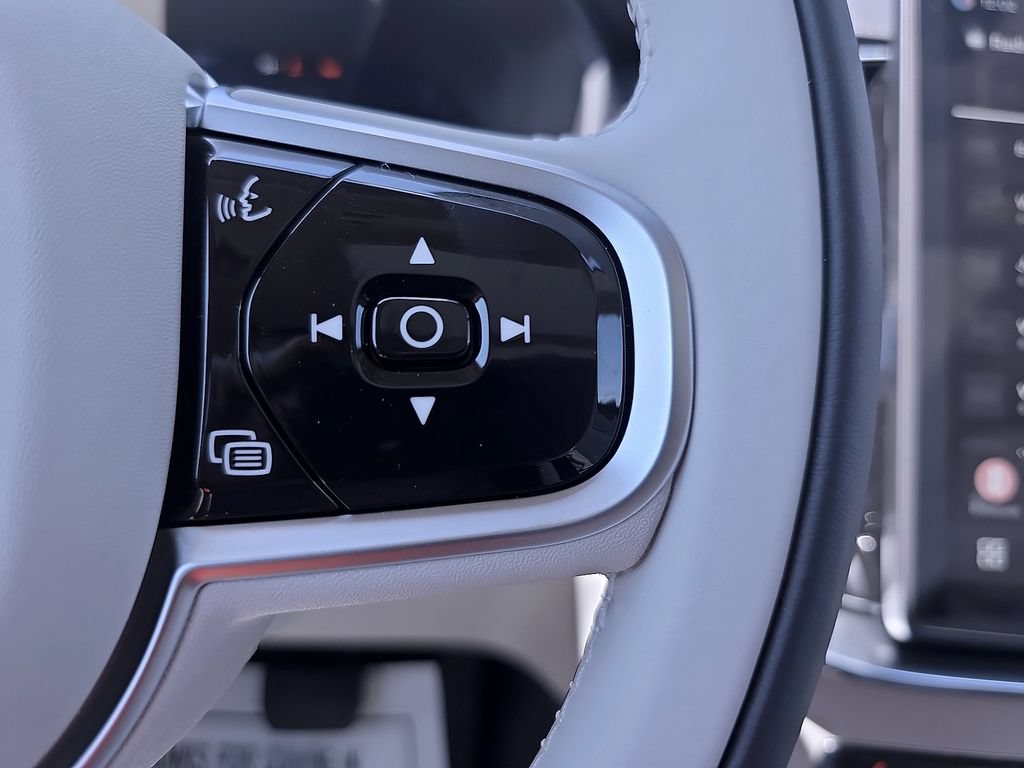 New 2026 Volvo XC90 B6 Ultra AWD/4WD image 28