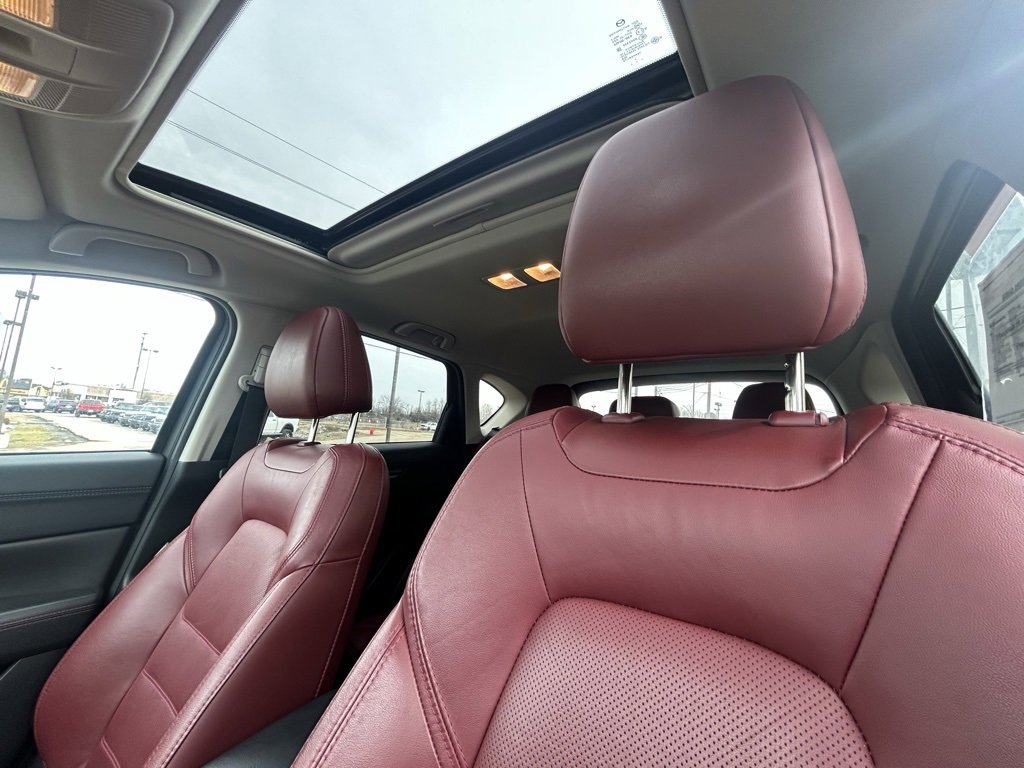 Used 2023 MAZDA CX-5 Carbon Edition image 15