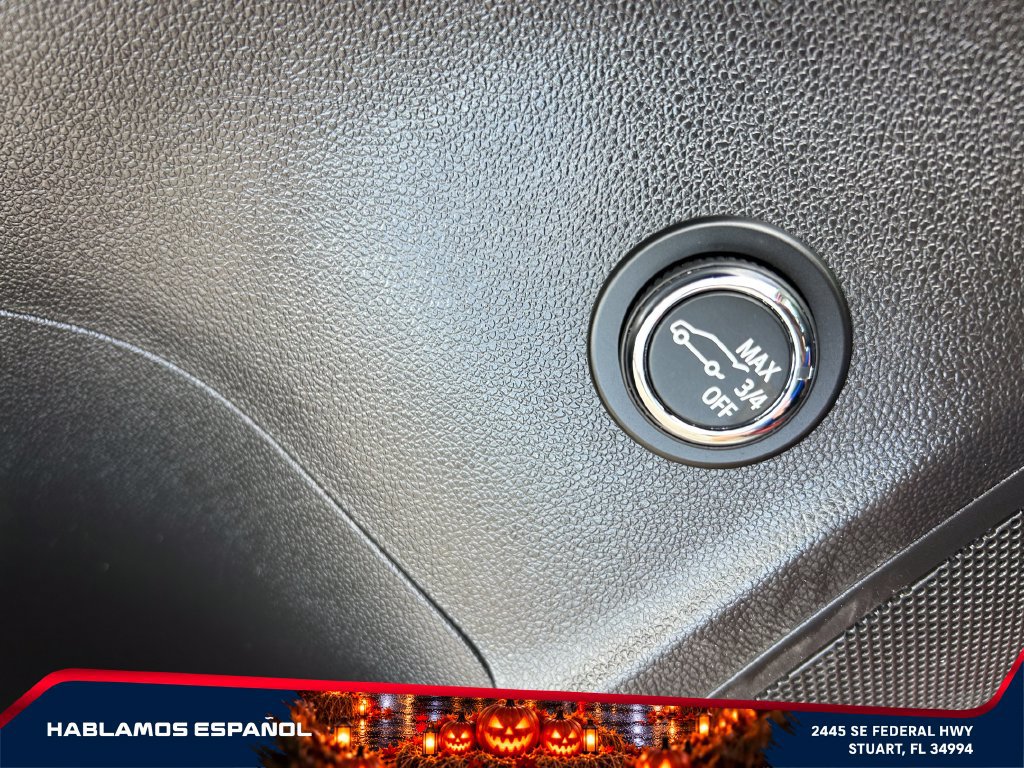 Used 2022 Buick Envision Essence w/ Technology Package I FWD image 27