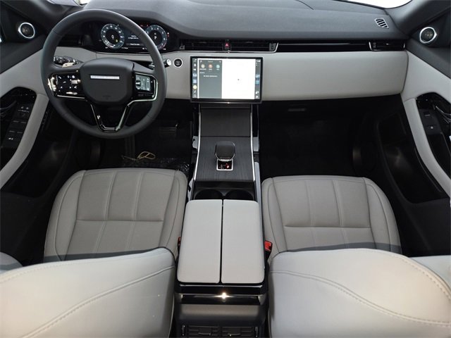 New 2026 Land Rover Range Rover Evoque S image 4