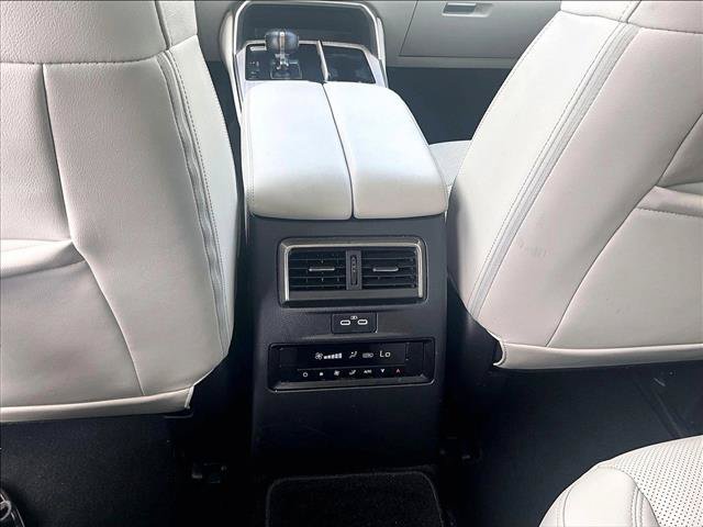 Used 2024 MAZDA CX-90 3.3 Turbo S w/ Premium Package AWD/4WD image 25