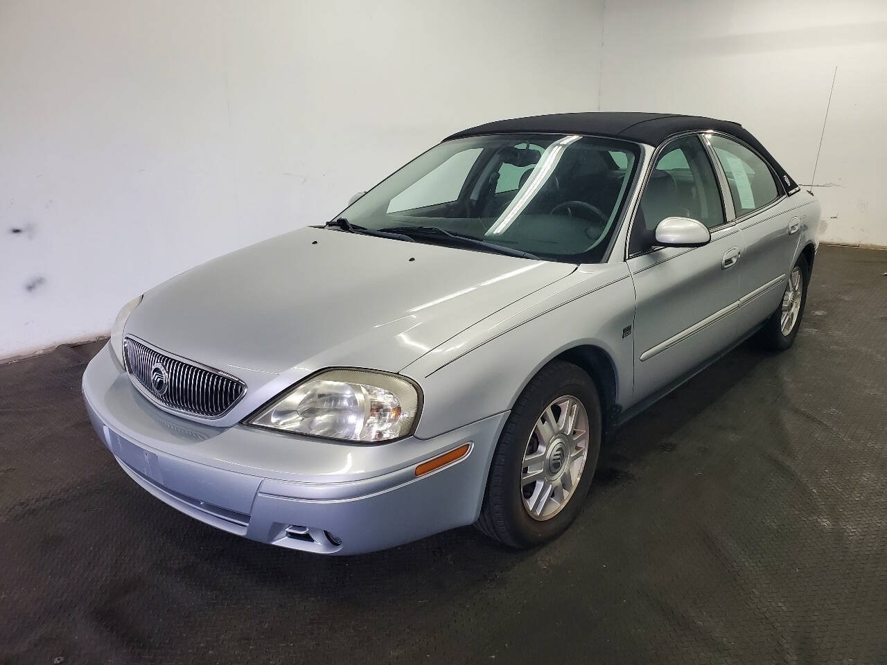 Used 2004 Mercury Sable LS Premium FWD image 1