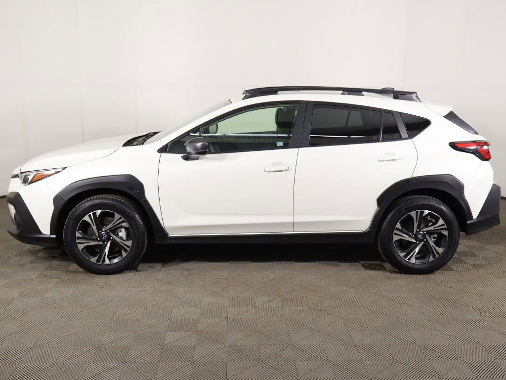 Used 2025 Subaru Crosstrek 2.0i Premium AWD/4WD image 17