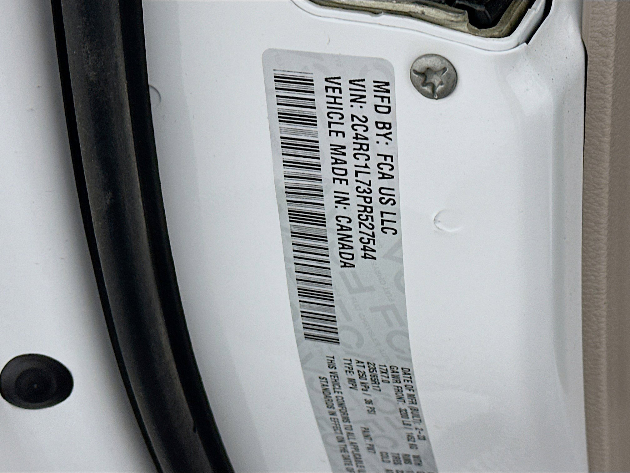 Used 2023 Chrysler Pacifica Touring-L image 12