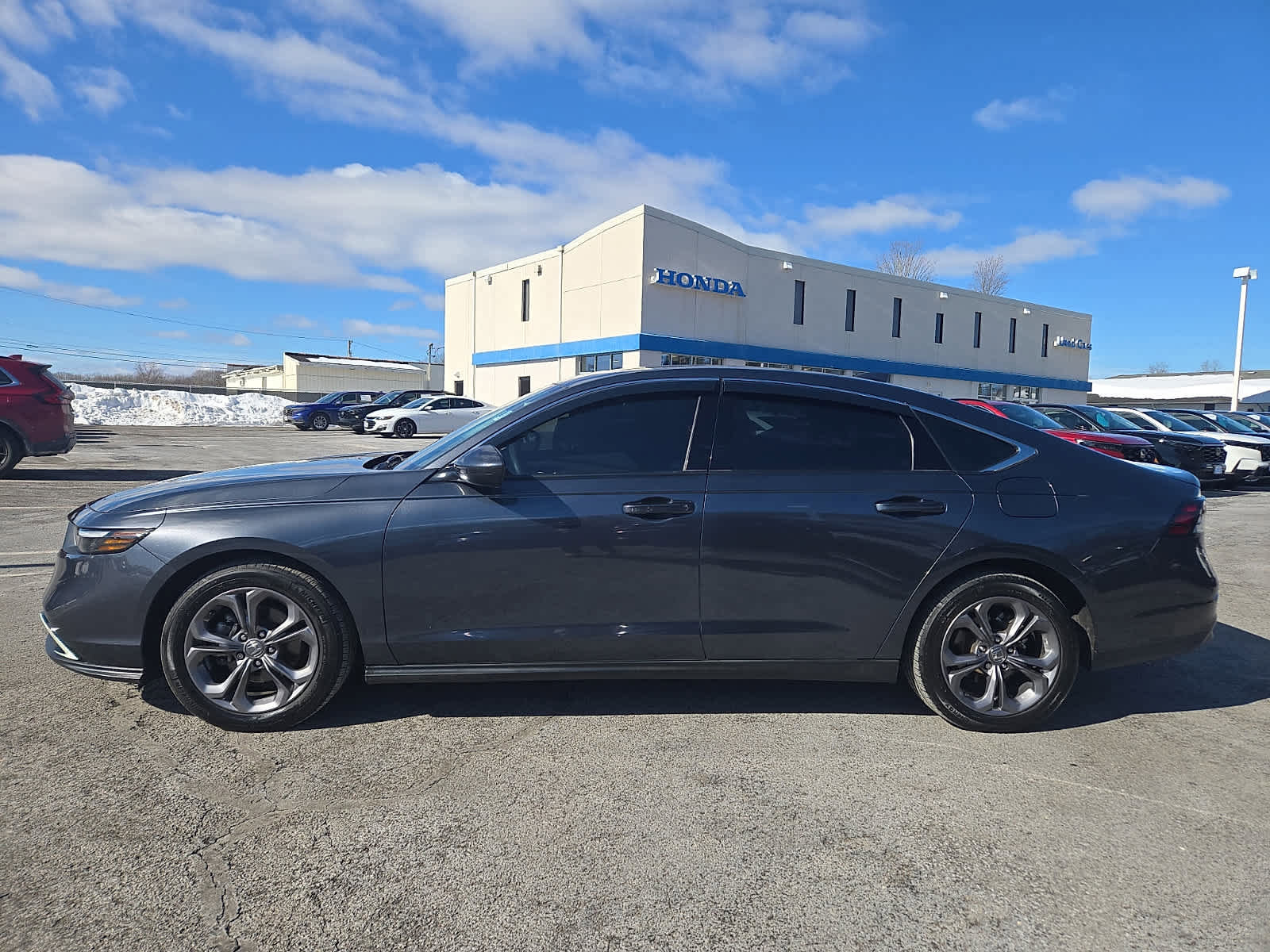 Certified 2024 Honda Accord EX image 8