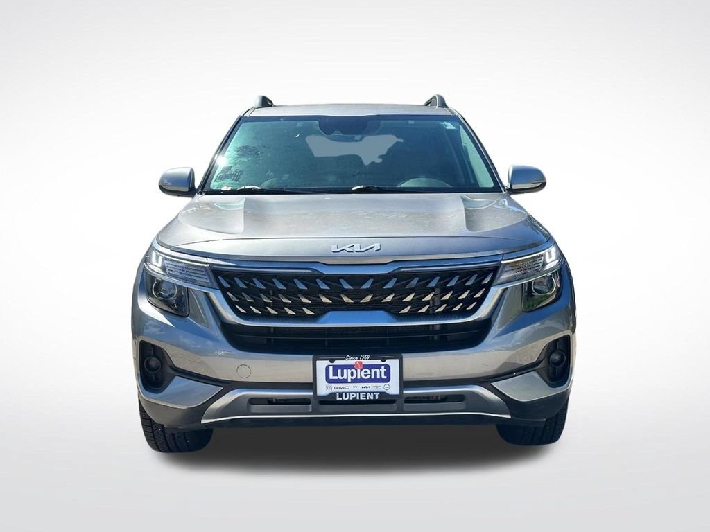 Used 2023 Kia Seltos Nightfall Edition AWD/4WD image 9