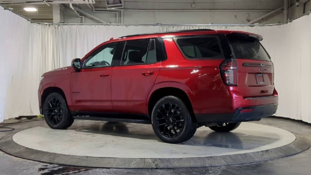 Used 2023 Chevrolet Tahoe RST w/ Luxury Package image 8