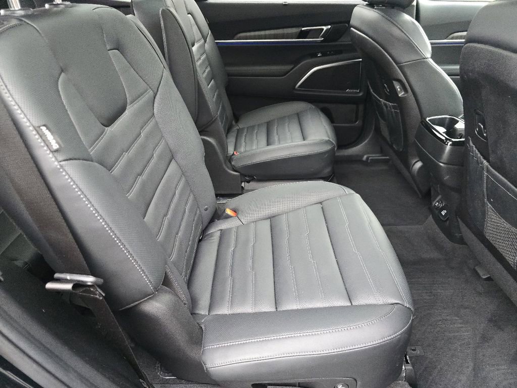 Used 2025 Kia Telluride SX Prestige image 22